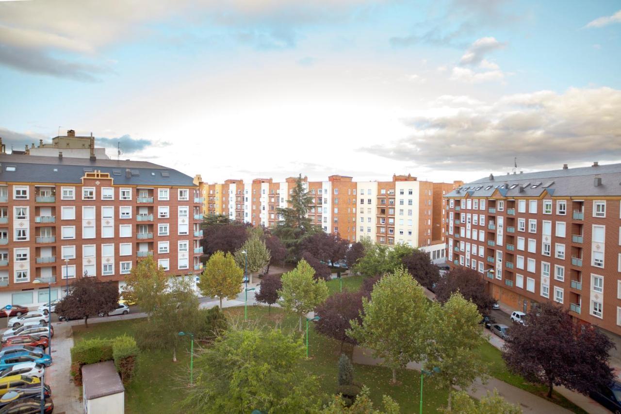 Апартаменты Housingleon - San Marcos Con Garaje Экстерьер фото